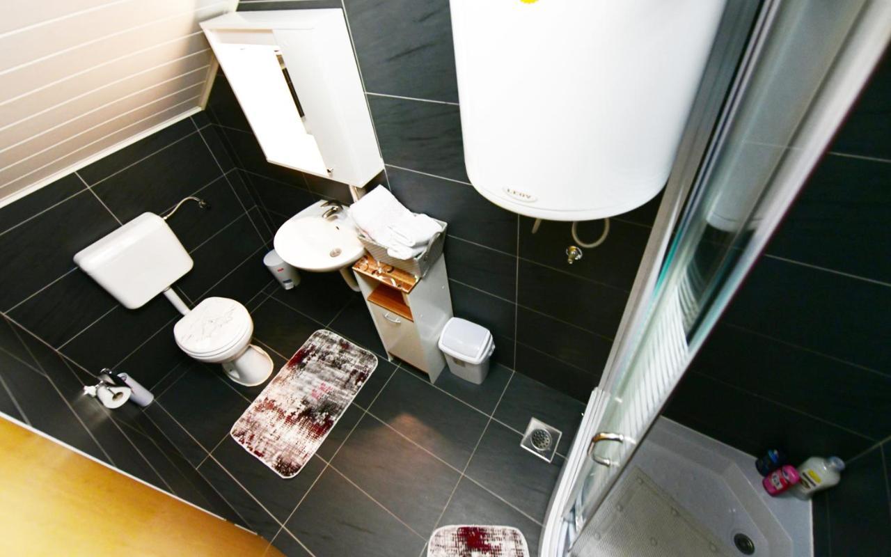 Rooms Toni Seliste Dreznicko Exterior photo
